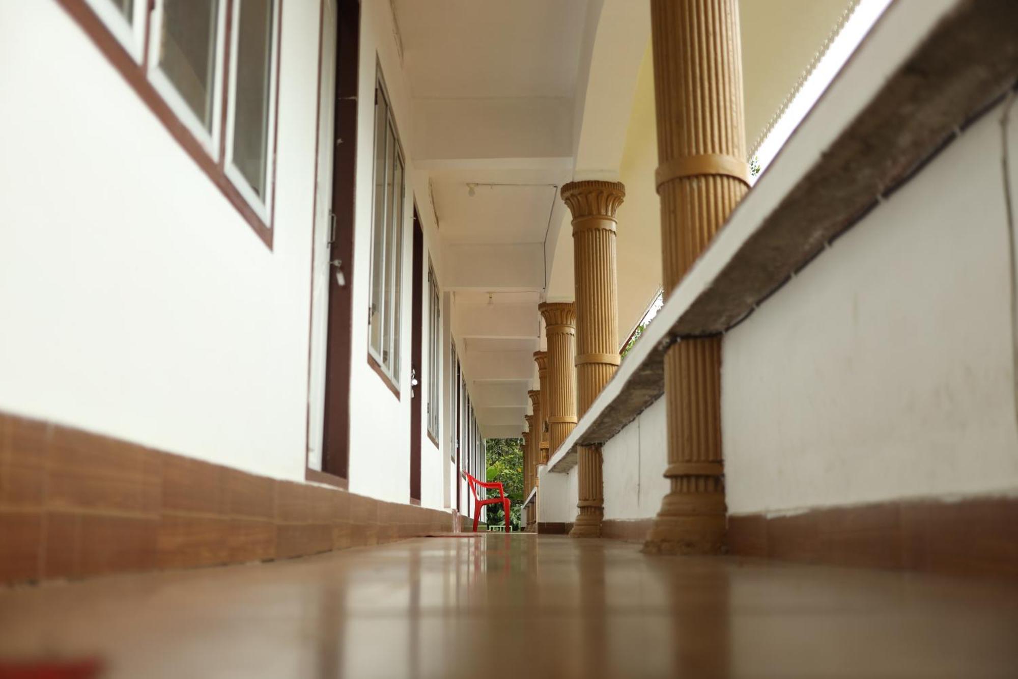 Ashramam Health Resort Kattappana Extérieur photo