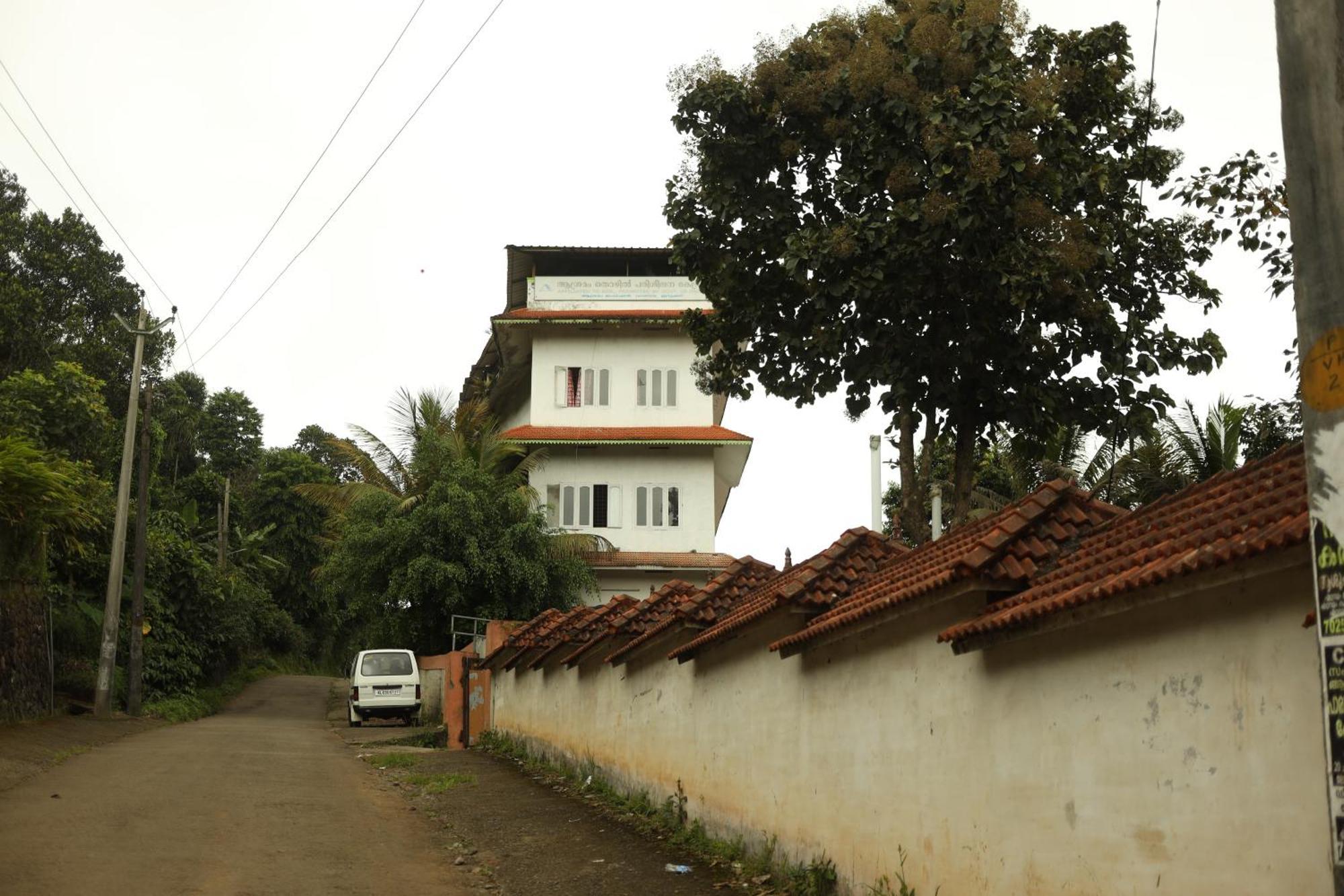 Ashramam Health Resort Kattappana Extérieur photo